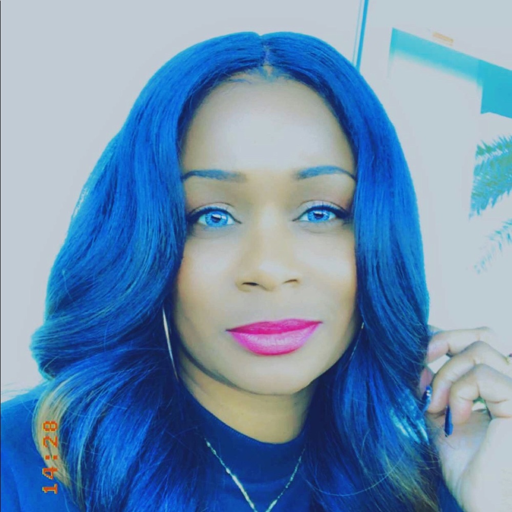 Meet your Posher, Tiffany